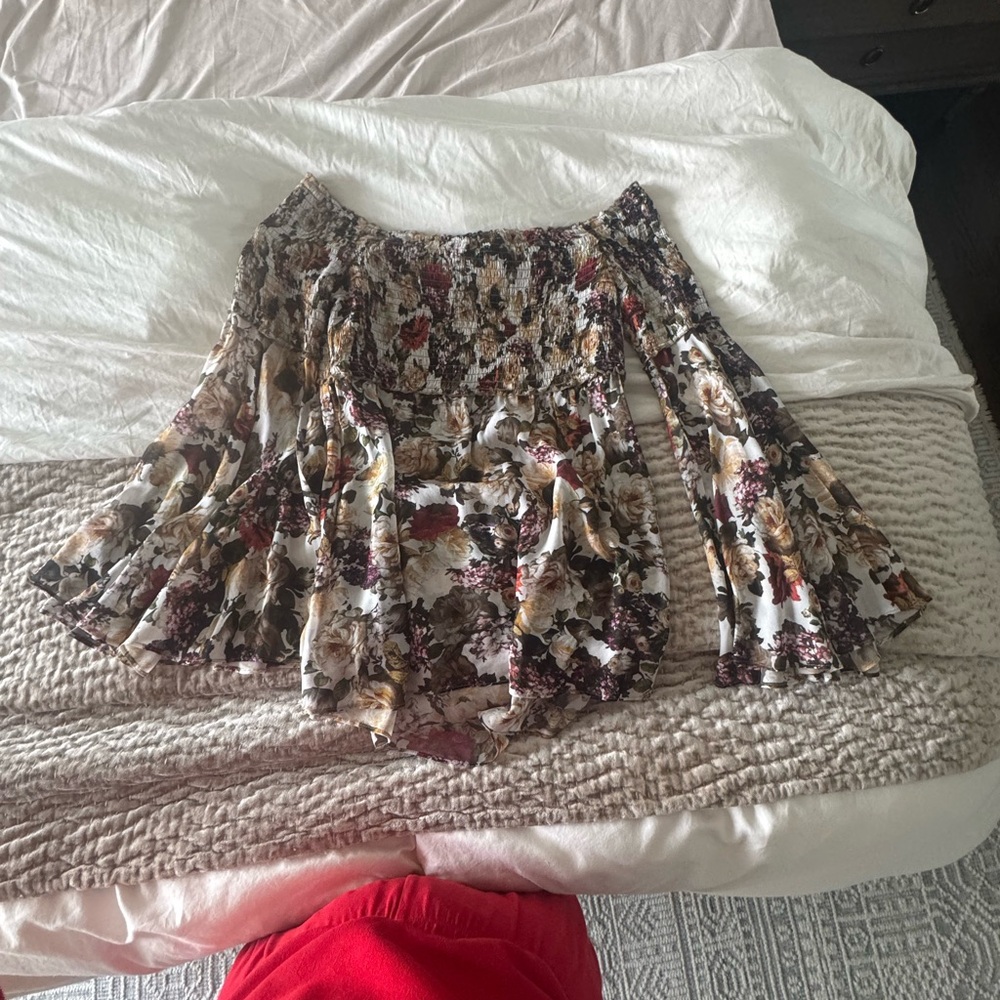 Bailey 44 Brown and White Ruffled Skater Blouse NWHT